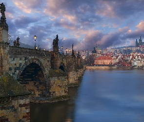 Rzeka Wełtawa, Most Karola, Czechy, Praga