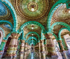 Durbar Hall, Filary, Wnętrze, Hol, Pałac, Mysore, Mysore Palace, Amba Vilas, Indie, Sala