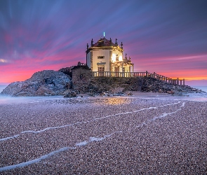 Skały, Senhor da Pedra, Praia de Miramar, Zachód słońca, Kościół, Portugalia, Morze