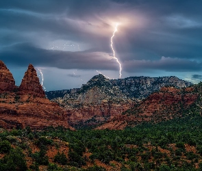 Burza, Krzewy, Arizona, Piorun, Skały, Stany Zjednoczone, Sedona