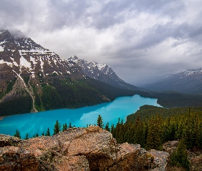 Park Narodowy Banff, Prowincja Alberta, Chmury, Kanada, Kamienie, Lasy, Jezioro, Peyto Lake, Góry