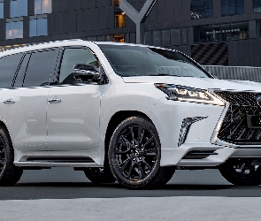 Lexus LX S