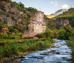 Sill, Drzewa, Castle Ried, Włochy, Wzgórza, Zamek, Rzeka Talvera