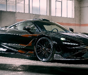 Czarny, McLaren 765LT Novitec