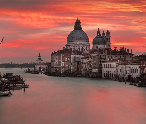 Wenecja, Wschód słońca, Poranek, Włochy, Niebo, Łodzie, Canal Grande, Budynki, Katedra