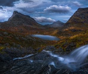 Rzeka, Jezioro, Dolina, Chmury, Góry, Norwegia, Romsdalen